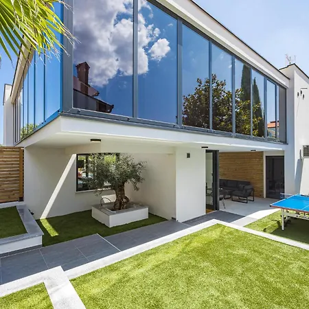 Pet Friendly In With Sauna Дом отдыха Медулин