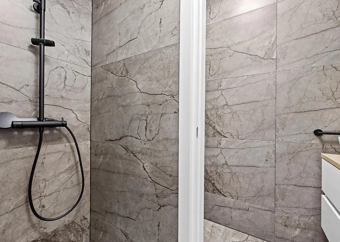 Pet Friendly In With Sauna Медулин