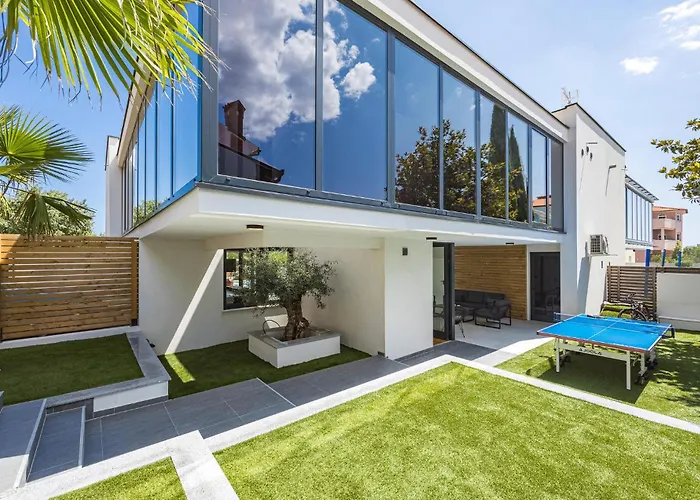 Pet Friendly In With Sauna 펜션 메덜린